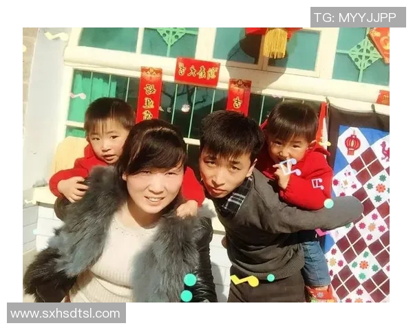 足球明星喜迎女儿降临家庭幸福瞬间温馨时刻尽显父爱光辉 足球明星喜迎女儿降临家庭幸福瞬间温馨时刻尽显父爱光辉